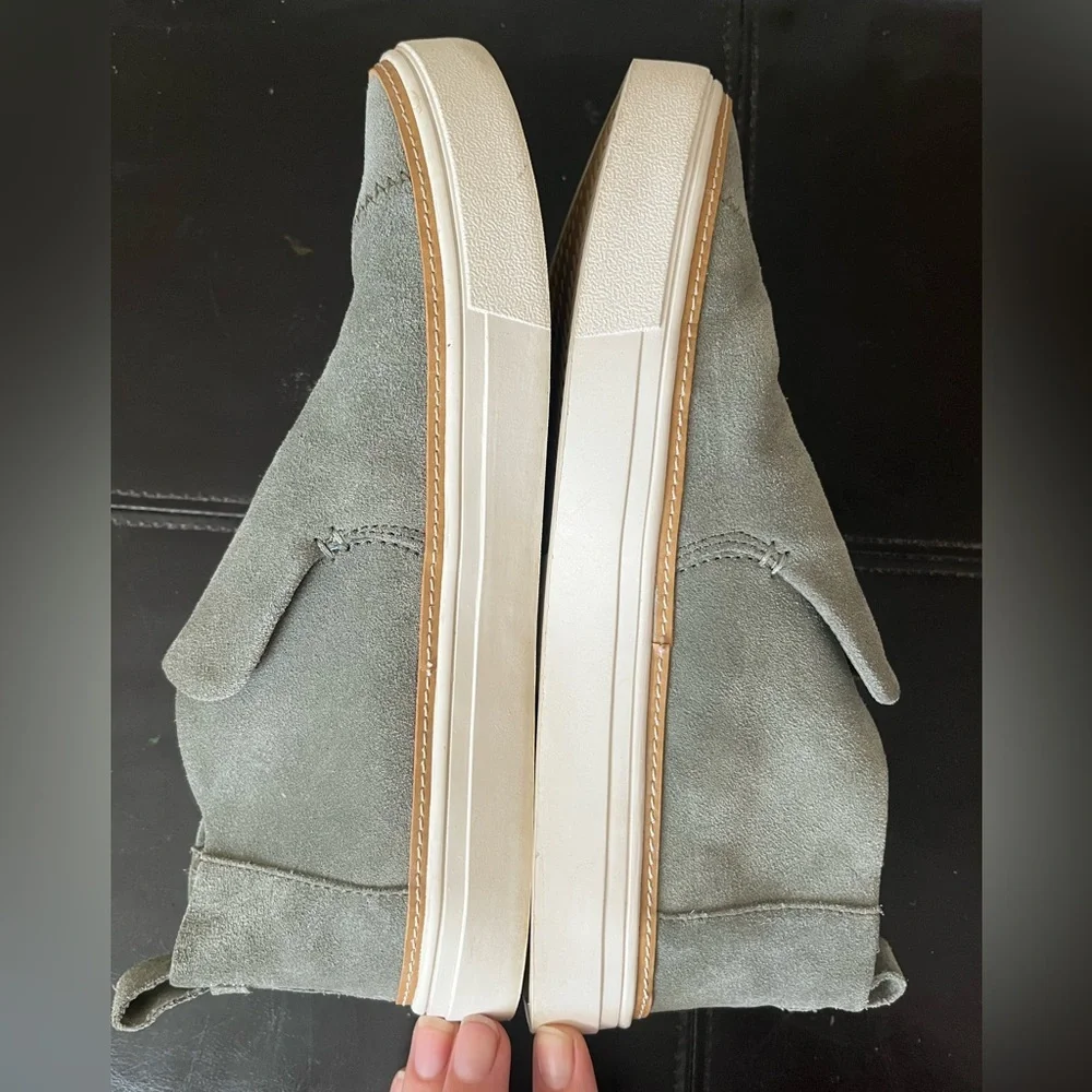 TOMS Paxton Suede Slip-on Sneakers in Vetiver Grey, Women’s Sz 8